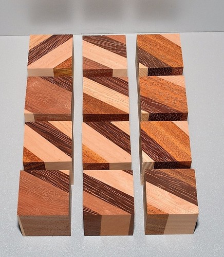 Stk würfel bunt - ,